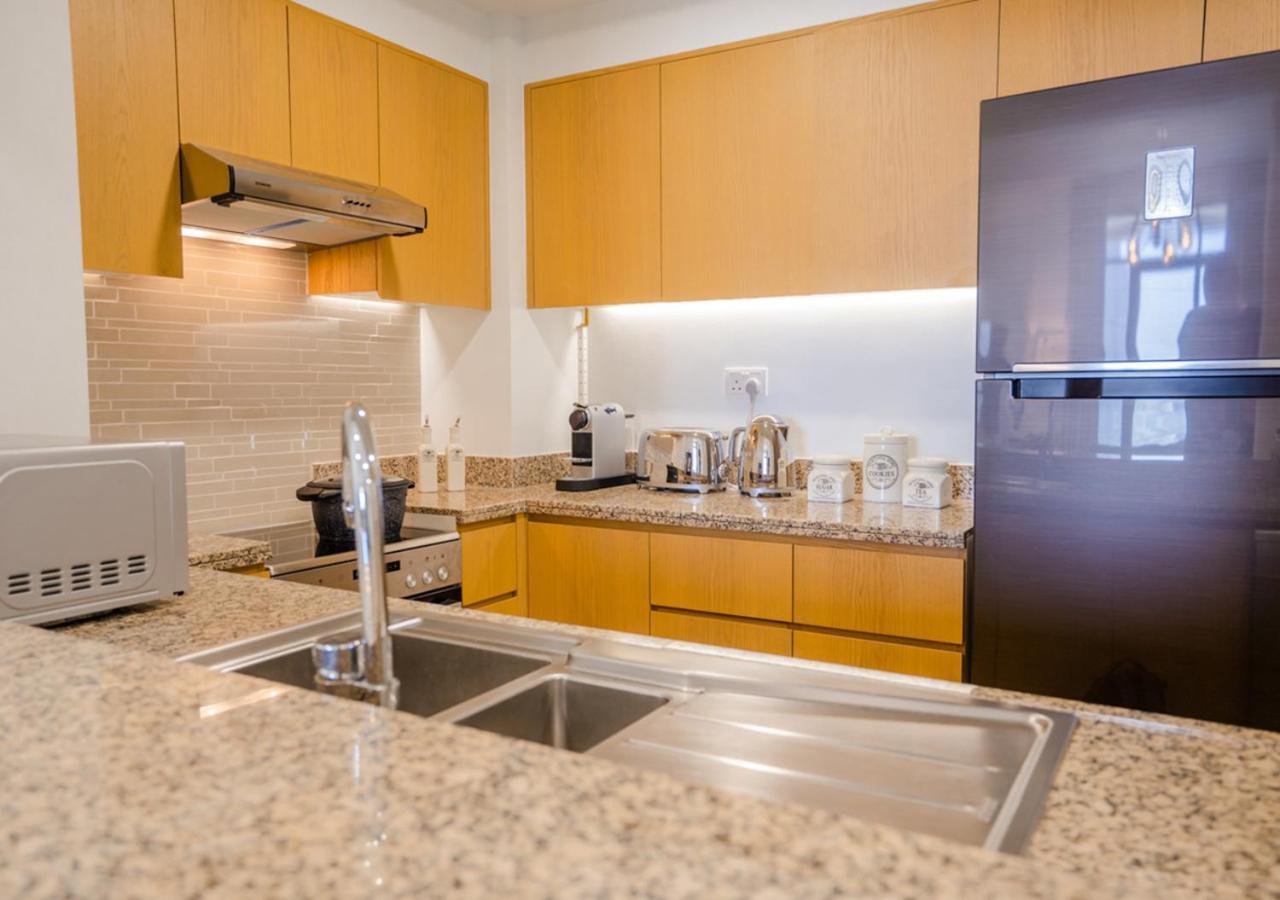 Nasma Luxury Stays - Bellevue Tower 1 Dubai Luaran gambar